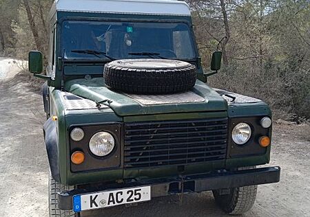 Land Rover Defender 110 Military Version, Reisemobil