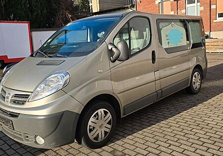 Nissan Primastar Primaster ( Besttatungsauto)