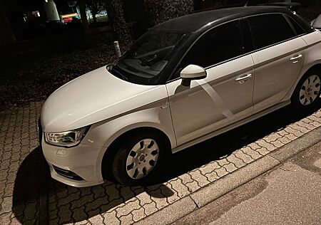 Audi A1 1.4 TFSI Sportback -