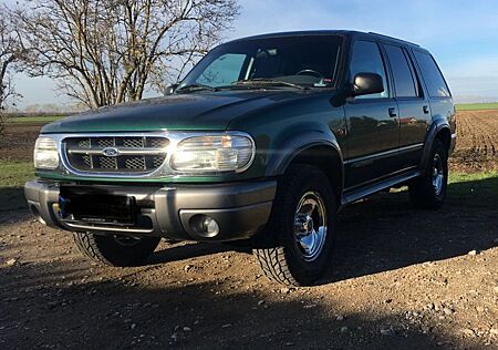 Ford Explorer 4.0 V6 Schiebedach -