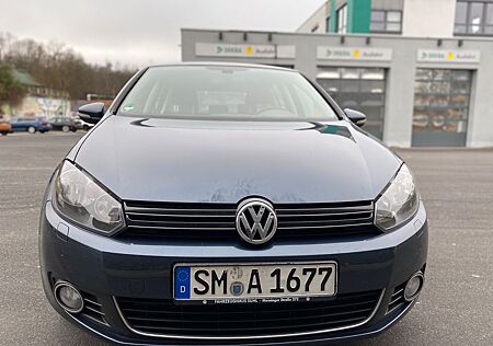 VW Golf Volkswagen 1.4 TSI 90 kW Highline Highline