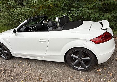 Audi TT Roadster 2.0 TFSI - S-line