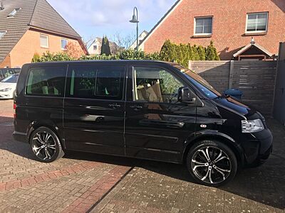 Volkswagen T5 Multivan Highline 2.5 TDI Automatik
