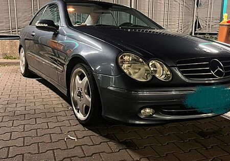 Mercedes-Benz CLK 240 AVANTGARDE Avantgarde