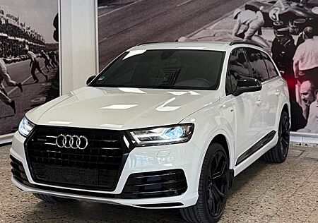 Audi Q7 3.0 TDI Ultra Quattro S-Line*7-Sitzer*AHK*Kam