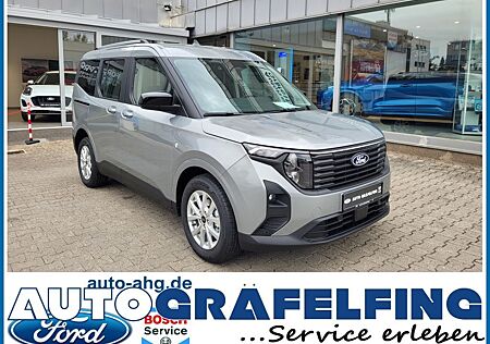 Ford Tourneo Courier 1.0 EcoBoost TITANIUM