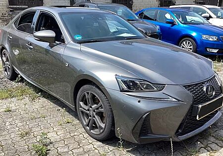 Lexus IS 300 h*el.GssD*KAMERA*LEDER*MARK-LEVINSON