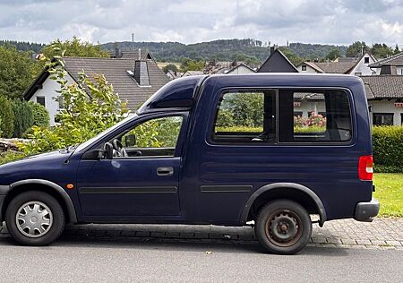 Opel Combo Tour 1.4 / Verglast / 5 Sitze / Bj. 1999