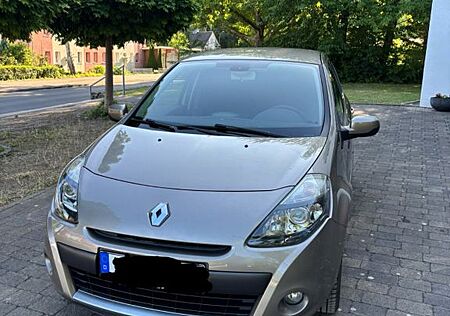 Renault Clio zum verkaufen