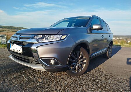 Mitsubishi Outlander 2.0 MIVEC Edition 100 ClearTec 2WD...