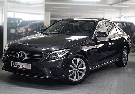 Mercedes-Benz C 300 de *LED*COMAND*PANORAMA*KEYLESS*SPUR-PAKET