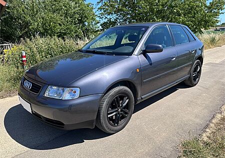 Audi A3 1.8 Ambiente Automatik TÜV bis 02/2027