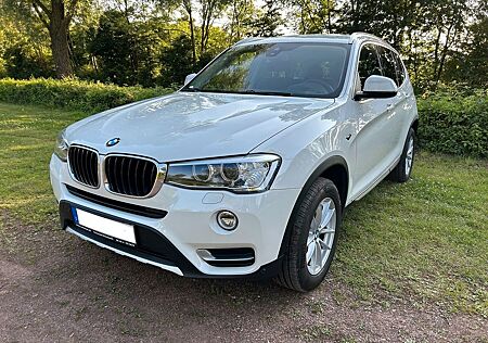 BMW X3 xDrive 20d Euro 6 HuD Navi Schalter kein AdB.