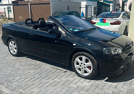 Opel Astra Cabrio 2.2 Edition 90 Jahre Bertone Ed...