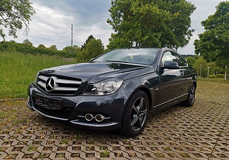 Mercedes-Benz C 220 CDI BlueEFFICIENCY -
