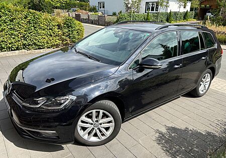 VW Golf Volkswagen VII 2.0 TDI DSG Comf. Variant Scheckheft