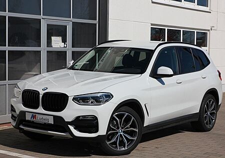 BMW X3 xDrive20i Aut. Advantage AHK NAVI E-SITZE LED