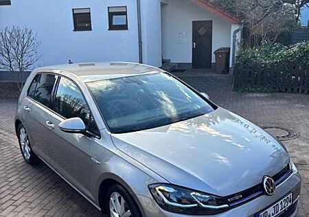 VW Golf Volkswagen 1.5 TSI ACT OPF BlueMotion Highline Hig...
