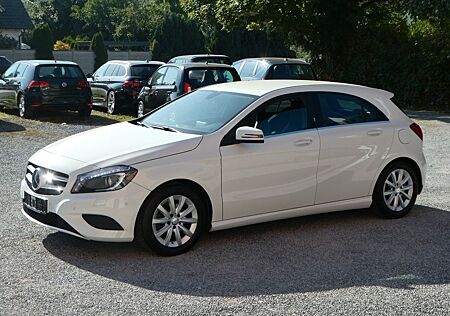 Mercedes-Benz A 180 BlueEff,Navi,Aut.,Bi-Xenon,Motor überholt