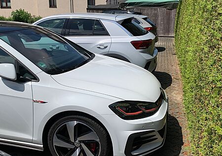 VW Golf Volkswagen 2.0 TSI OPF GTI Performance GTI Performance