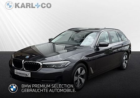 BMW 520 dA Touring Driving-Assistant Sportsitze DAB