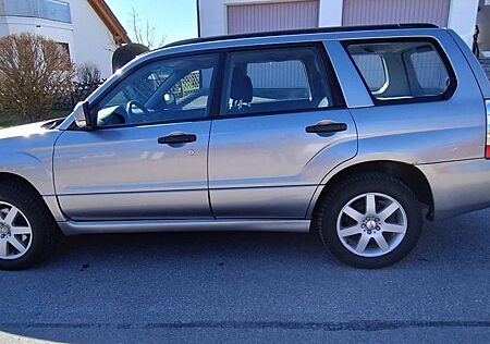 Subaru Forester 2.0X AWD Autogas (LPG) Neuer TÜV