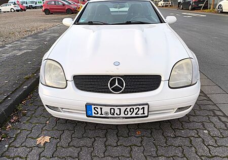 Mercedes-Benz SLK 200