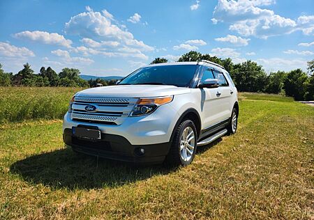 Ford Explorer 3.5 Limited 4WD