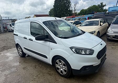 Ford Transit Courier Trend