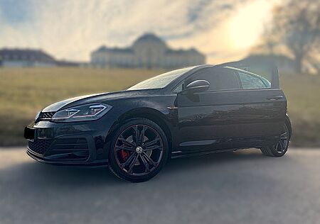 VW Golf Volkswagen 2.0 TSI DSG GTI GTI