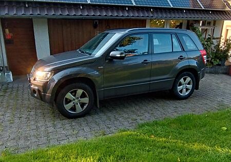 Suzuki Grand Vitara 1.9 DDiS Club Club