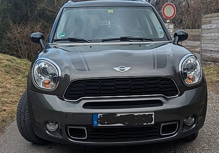 Mini Cooper S Countryman ALL4 Sitzh, Leder, 184Ps, Glasd, Dachtr, 8-fach