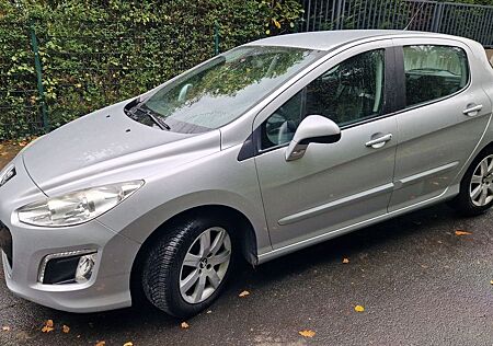 Peugeot 308 gebraucht kaufen Peugeot 308 155 THP