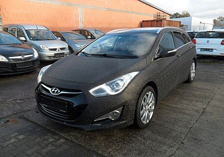 Hyundai i40 cw FIFA World Cup Edition Tüv+Au Neu