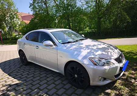 Lexus IS 220 IS 220d Luxus - Guter-Zustand!
