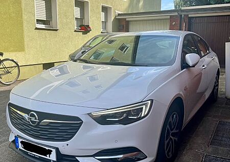 Opel Insignia 1.6 Diesel 81kW Business Innovation...