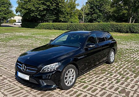 Mercedes-Benz C 180 T Night-Paket / Command / AHK