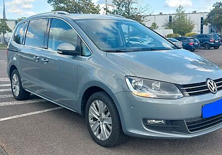 VW Sharan Volkswagen 2.0 TDI 4MOT "7 SITZE"NAVI"LIFE