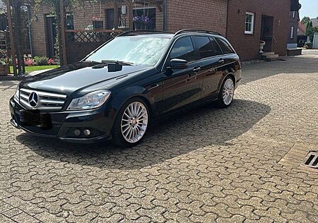Mercedes-Benz C 220 CDI T -