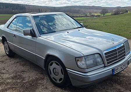 Mercedes-Benz E 220 Coupé (C124) Schalter