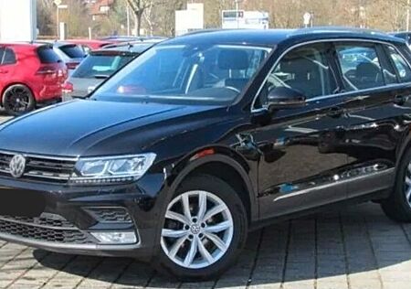 VW Tiguan Volkswagen 2.0 TDI SCR Comfortline Comfortline