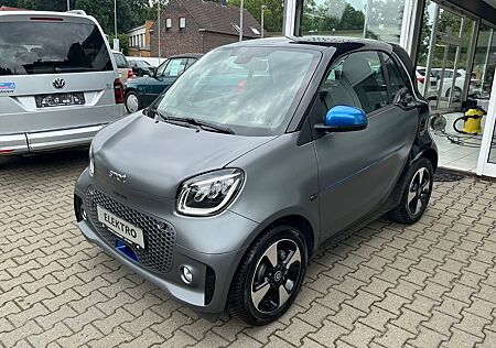 Smart ForTwo EQ LED Alu/Allwetter Panorama Shz. Klima