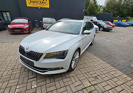 Skoda Superb Combi Style Automatik Absolut voll