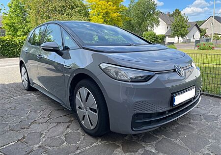 VW ID.3 Volkswagen Pure Performance 45 kWh 110 kW Pure Pure