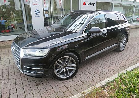 Audi Q7 50TDI Quattro S line 7-Sitzer VOLL