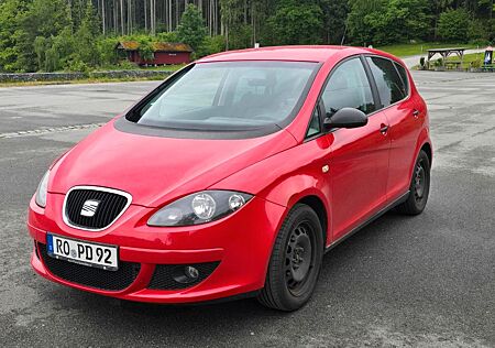 Seat Altea 1.6 Reference (TÜV, Auspuffanlage neu)