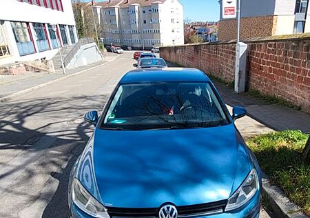 VW Golf Volkswagen 1.2 TSI 63kW BMT Trendline