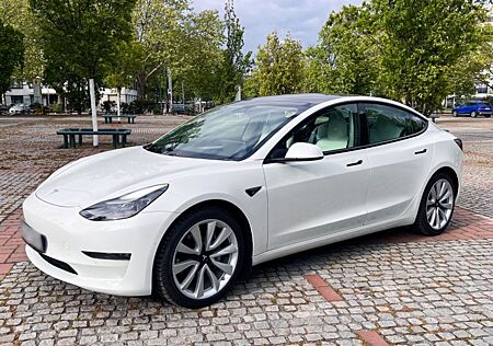 Tesla Model 3 Long Range Dual AWD 82kWh Akku USS