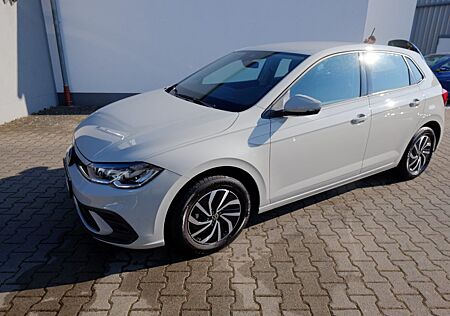 VW Polo Volkswagen Life 1.0 TSI LED/AppC/Kam/SH/Alu/Nebel