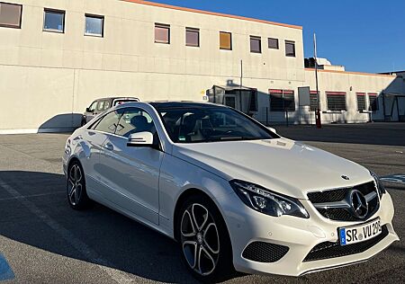 Mercedes-Benz E 350 Coupé - *PANO*
